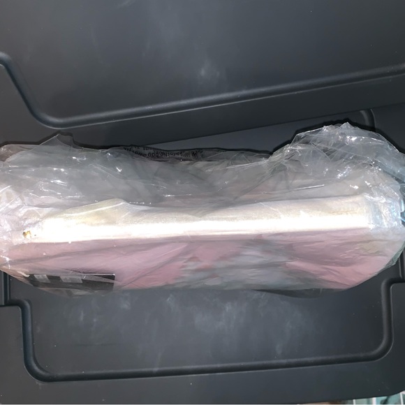 Loungefly Disney Snow White Castle Scene Crossbody Bag - Picture 5 of 11